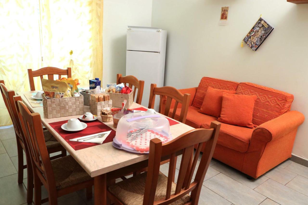 B&B Patrizialuna Vibo Valentia Marina Buitenkant foto